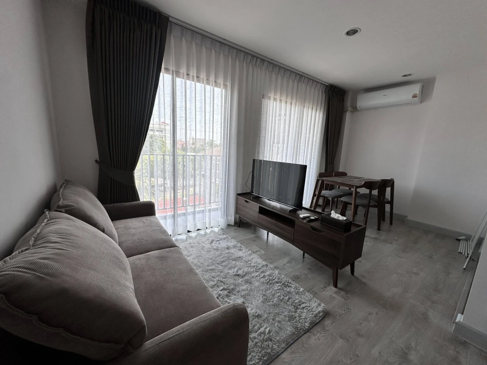 ให้เช่า G haus Condo Santikham 6 ห้องใหญ่อยุ่สบาย มาพร้อมพื้นที่ใช้สอยเยอะ มาจองเลย