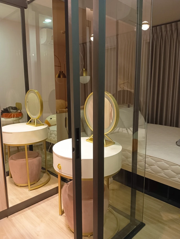 ให้เช่า Gladden Condo ลาดพร้าว 1 อยู่ชั้น 3 เฟอร์นิเจอร์และเครื่องใช้ไฟฟ้าแน่นๆ จองเลย อย่ารอช้า