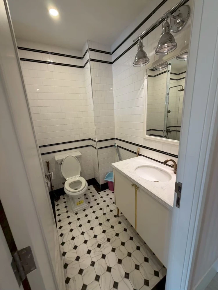 ให้เช่า Grand Florida Beachfront condo Resort พัทยา เฟอร์นิเจอร์ครบ เครื่องใช้ไฟฟ้าไมโครเวฟ และของใช้ในครัวครบทุกอย่าง รีบจองเลย