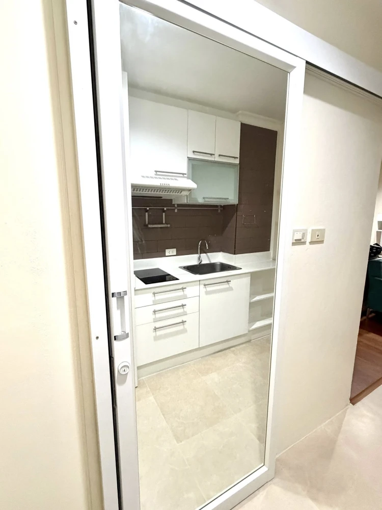 ให้เช่า Grand Park View Asoke ห้องน่าอยู่ สิ่งอำนวยความสะดวกครบ ตกแต่ง Built-In อย่างดี จองเลย