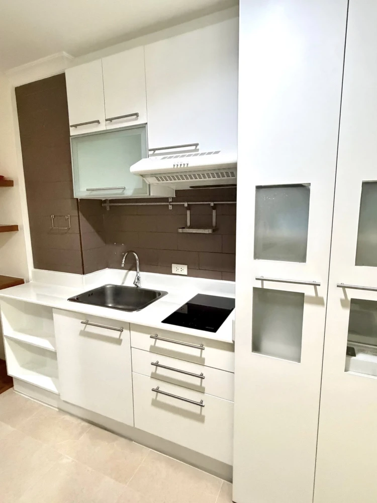 ให้เช่า Grand Park View Asoke ห้องน่าอยู่ สิ่งอำนวยความสะดวกครบ ตกแต่ง Built-In อย่างดี จองเลย