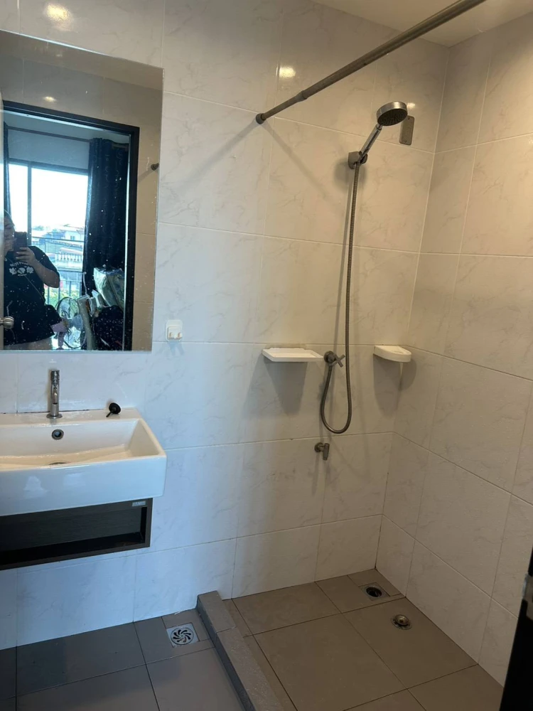 ให้เช่า Grene Donmuang-Songprapha ห้องน่าอยู่ ชั้น 2 มาพร้อมเฟอร์และเครื่องซักผ้า จองเลย