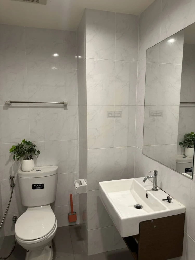 ให้เช่า Grene Donmuang-Songprapha ห้องน่าอยู่ ชั้น 2 มาพร้อมเฟอร์และเครื่องซักผ้า จองเลย