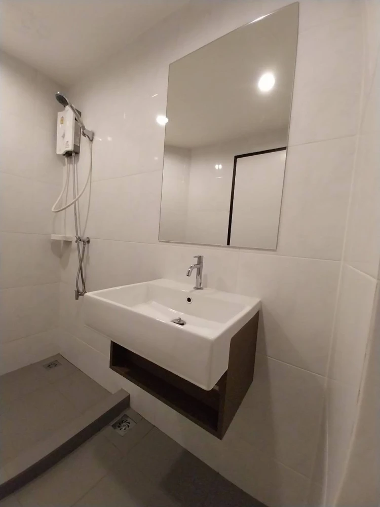 ให้เช่า Grene Donmuang-Songprapha 1 ห้องนอน 1 ห้องน้ำ ชั้น 4 เฟอร์นิเจอร์ครบครัน ทำเลดี จองเลย