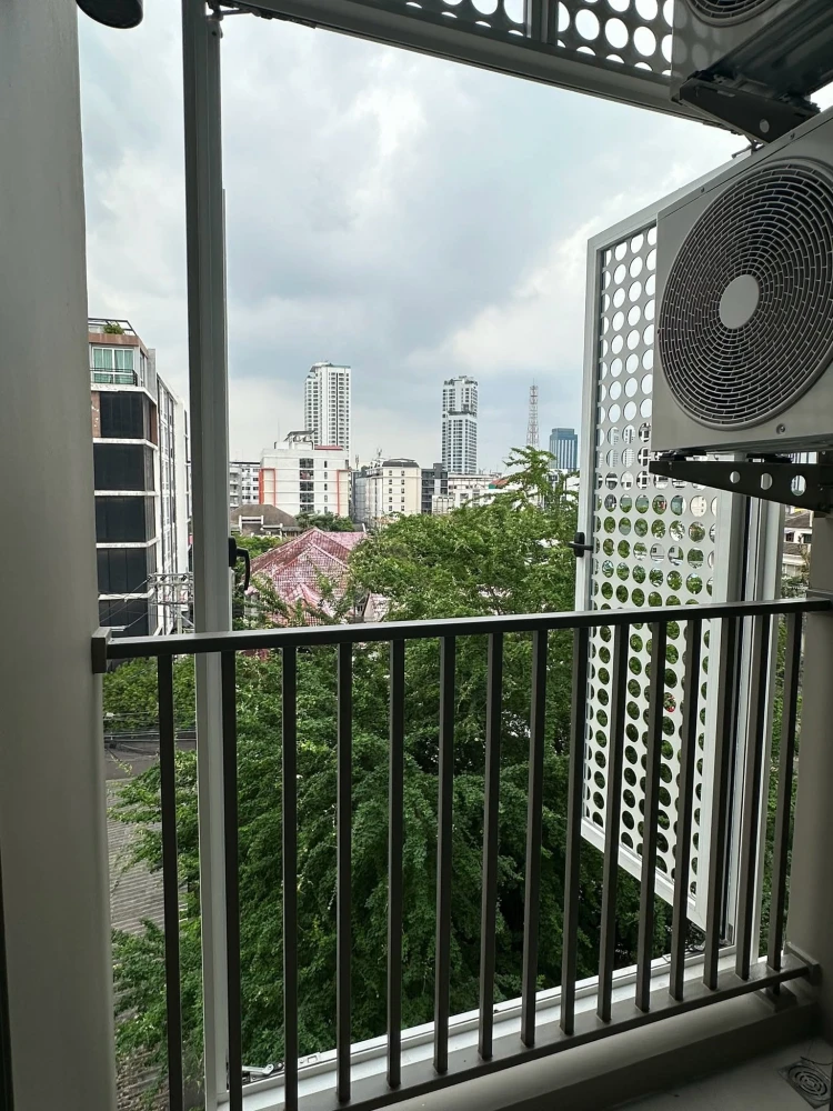 ให้เช่า Groove Vibes Ladprao 18 คอนโด Duplex Loft เพดานสูง โปร่ง โล่ง หน้าต่างหันทิศเหนือ แดดไม่แรง ห้องไม่ร้อน