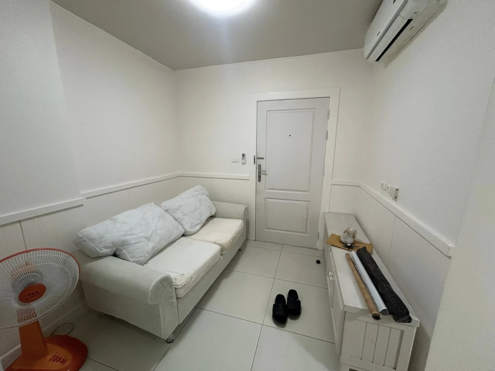 ให้เช่า Groovy Sriracha ห้องชั้น 2 ทำเลดี วิวสวย เฟอร์นิเจอร์ครบครัน หิ้วกระเป๋าเข้าอยู่ได้เลยจ้า