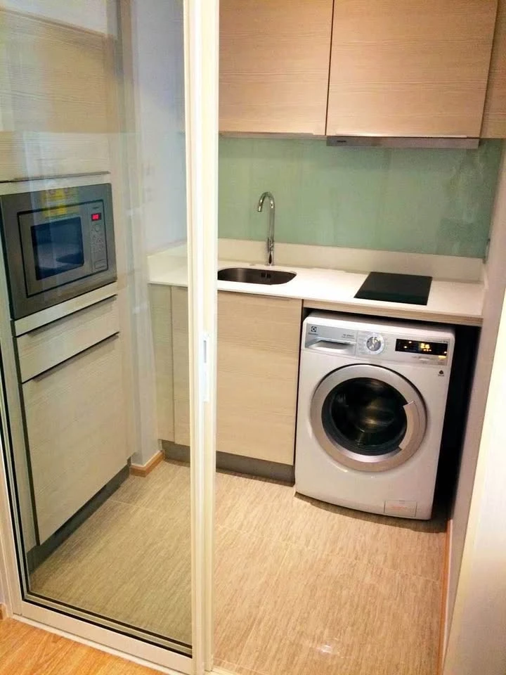 ให้เช่า H Condo Sukhumvit 43 ตกแต่งเรียบร้อย / เครื่องใช้ไฟฟ้าครบ หิ้วกระเป๋าใบเดียวเข้าอยู่ได้เลยจ้า