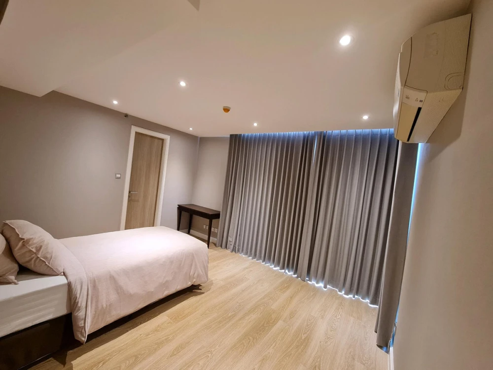 ให้เช่า H condo sukhumvit 43 ห้องกว้าง มาพร้อมการตกแต่งที่ครบครัน สนใจจองเลย