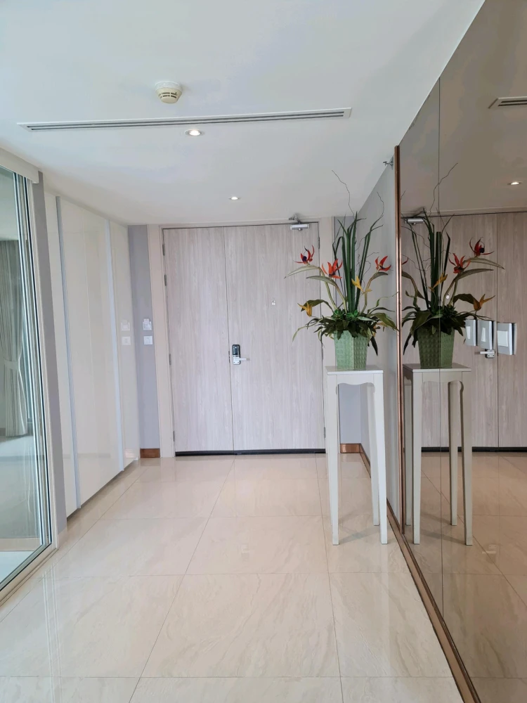 ให้เช่า H condo sukhumvit 43 ห้องกว้าง มาพร้อมการตกแต่งที่ครบครัน สนใจจองเลย