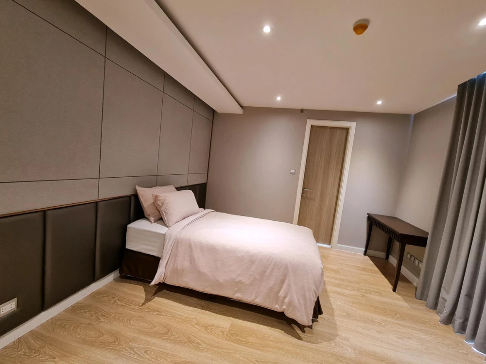 ให้เช่า H condo sukhumvit 43 ห้องกว้าง มาพร้อมการตกแต่งที่ครบครัน สนใจจองเลย