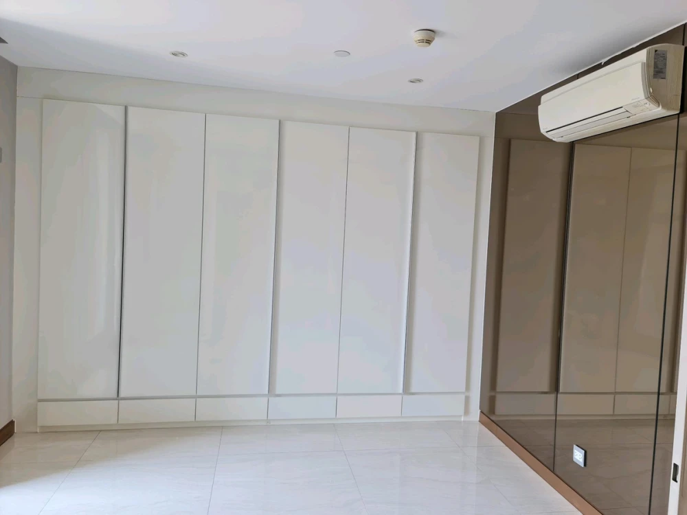 ให้เช่า H condo sukhumvit 43 ห้องกว้าง มาพร้อมการตกแต่งที่ครบครัน สนใจจองเลย