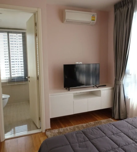 ให้เช่า H condo sukhumvit 43 ห้องมุม มาพร้อมการตกแต่งที่ครบครัน จองเลย