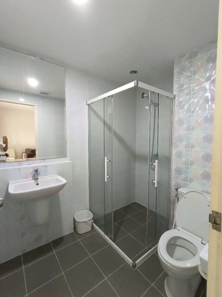 ให้เช่า Hallmark Ngamwongwan ห้องพร้อมอยู่ เฟอร์ครบ + เครื่องใช้ไฟฟ้าพร้อม จองเลยห้ามพลาด!!!