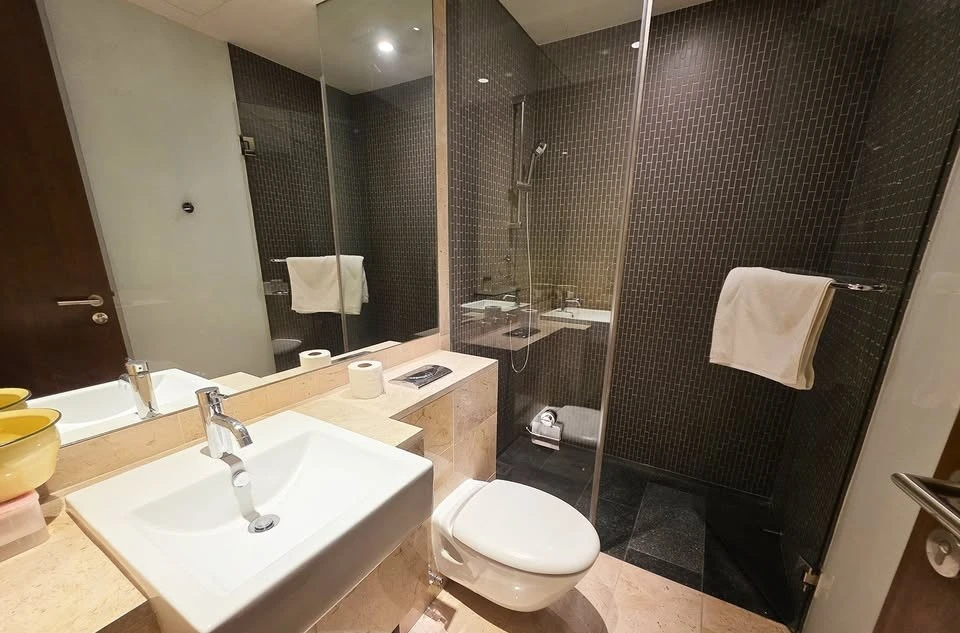 ให้เช่า Hansar Rajdamri ห้องกว้างพื้นที่ใช้สอยเยอะ ตกแต่งครบครัน มีลิฟท์ส่วนตัว รีบจองเลย