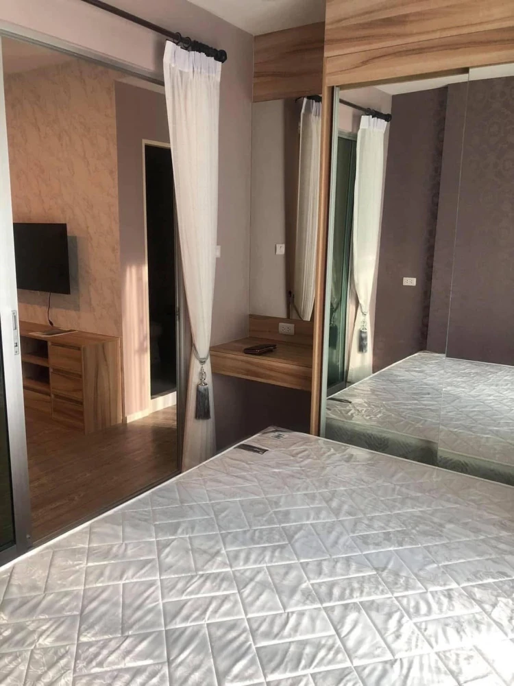 ให้เช่า  Happy Condo ดอนเมือง เดอะ เทอมินอล ตึก E ชั้น 4 ติดวอลเปเปอร์อย่างดี ไม่จองไม่ได้แล้ว