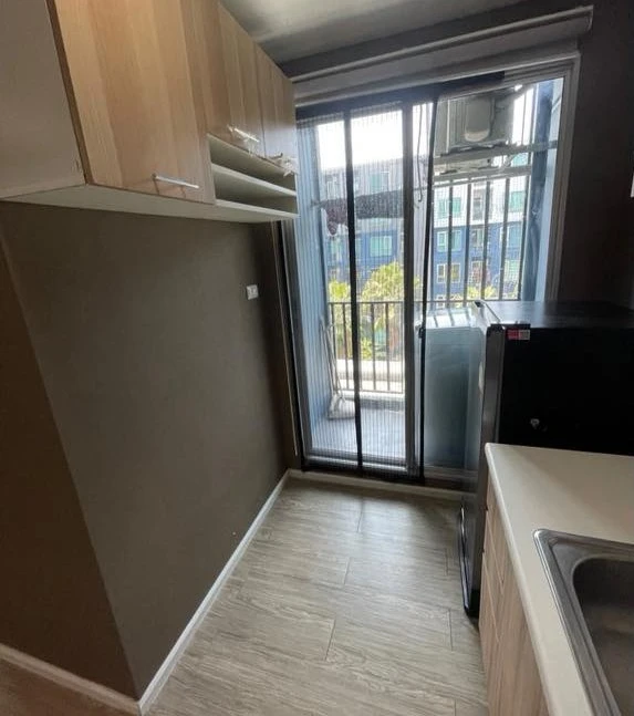 ให้เช่า Happy Condo Donmuang The Terminal ห้องน่าอยู่ ชั้น 6 บิ้วอินเฟอร์นิเจอร์อย่างดี จองด่วนๆ