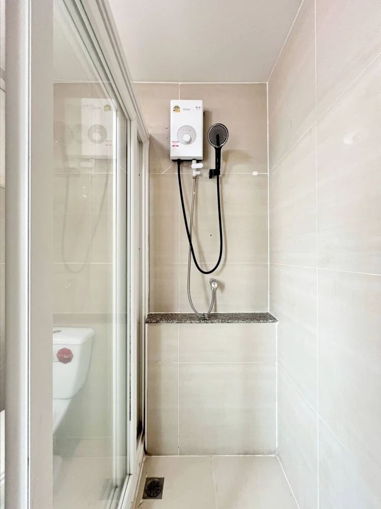 ให้เช่า Happy Condo Ratchada 18 ห้องน่าอยู่ พื้นที่ใช้สอยเยอะ สิ่งอำนวยความสะดวกพร้อม จองเลยก่อนพลาด