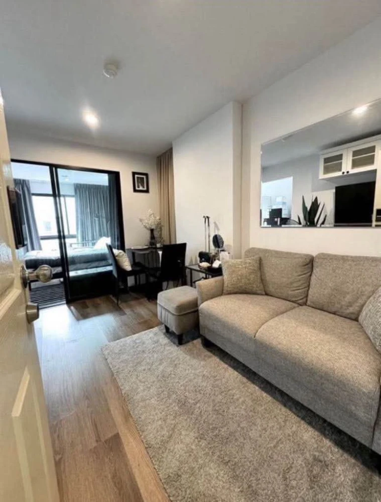 ให้เช่า Hi Sutthisan ห้องแต่งสวยคุมโทน บิ้วอินเฟอร์นิเจอร์อย่างดี รีบจองเลยตอนนี้