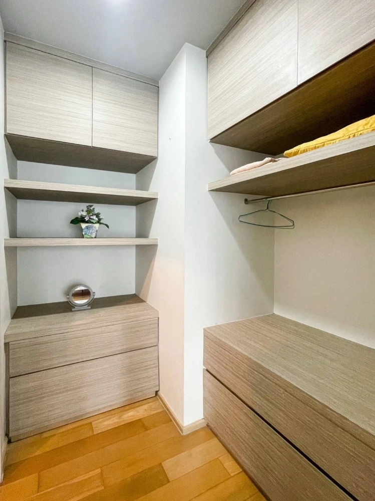 ให้เช่า Hive at Sathorn ชั้น 9 ห้องน่าอยู่ มาพร้อมการตกแต่งที่ครบครัน จองเลย ห้ามพลาด