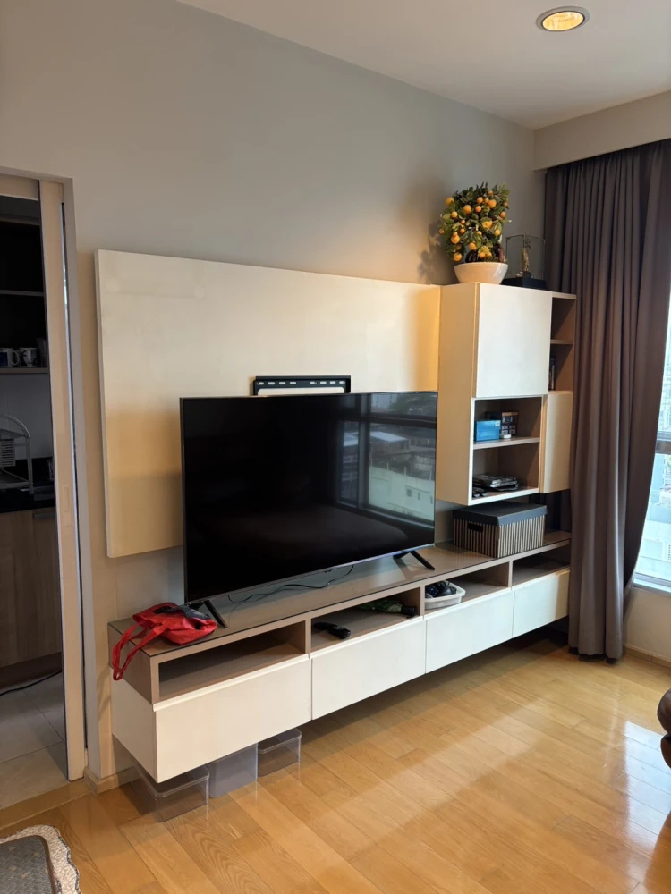 ให้เช่า Hive at Sathorn ห้องกว้างพื้นที่ใช้สอยเยอะ ทำเลดี เดินทางสะดวก เฟอร์นิเจอร์ครบครัน จองเลยตอนนี้