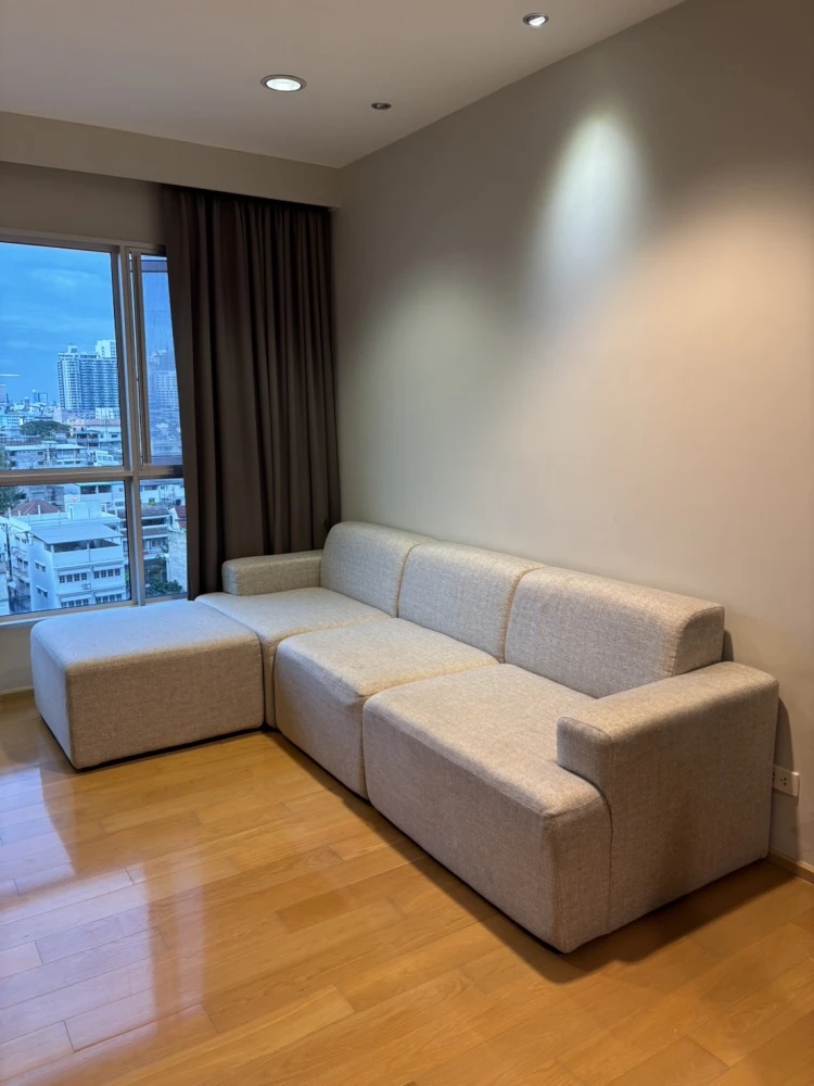 ให้เช่า Hive at Sathorn ห้องกว้างพื้นที่ใช้สอยเยอะ ทำเลดี เดินทางสะดวก เฟอร์นิเจอร์ครบครัน จองเลยตอนนี้