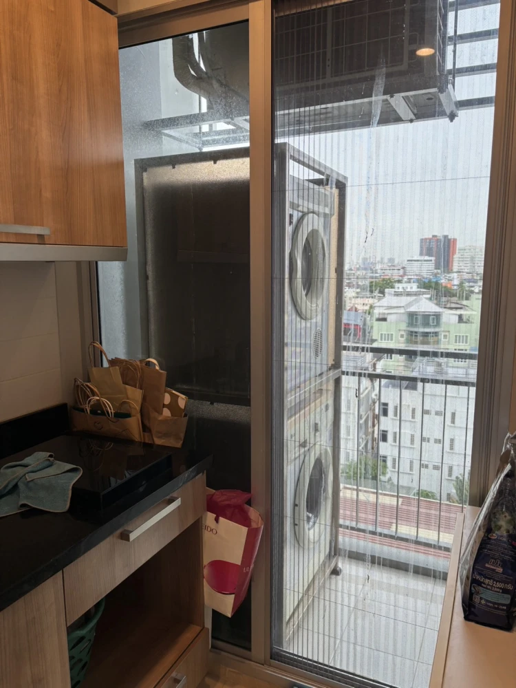 ให้เช่า Hive at Sathorn ห้องกว้างพื้นที่ใช้สอยเยอะ ทำเลดี เดินทางสะดวก เฟอร์นิเจอร์ครบครัน จองเลยตอนนี้