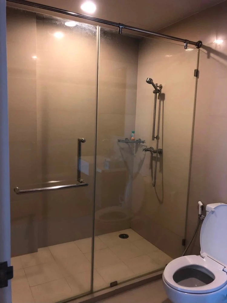 ให้เช่า Hive Taksin ห้องใหญ่อลังเวอร์ แบบ 3 ห้องนอน 2 ห้องน้ำ อยู่ชั้นสูงมากๆ วิวสวยสุดๆ ต้องจอง
