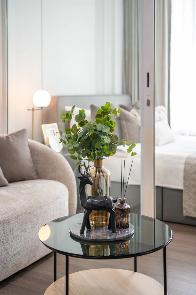 ให้เช่า I-BIZA condominium RCA ห้อง สไตล์ทันสมัย เฟอร์นิเจอร์พรีเมี่ยม ครัวปิด ห้องริม ไม่พลุกพล่าน หันทิศเหนือ ห้องไม่ร้อนตลอดวัน ห้ามพลาด