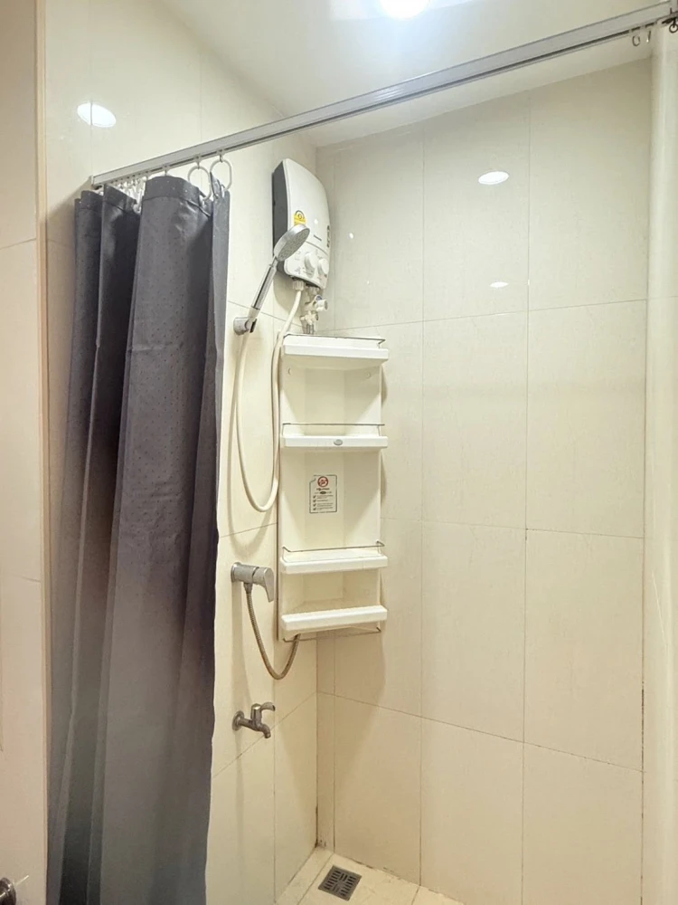 ให้เช่า i Condo เกษตร  ห้องสตูดิโอขนาดกว้างขวาง พร้อมเฟอร์ครบ เข้าอยู่ได้ทันที รีบย้ายด่วนๆ