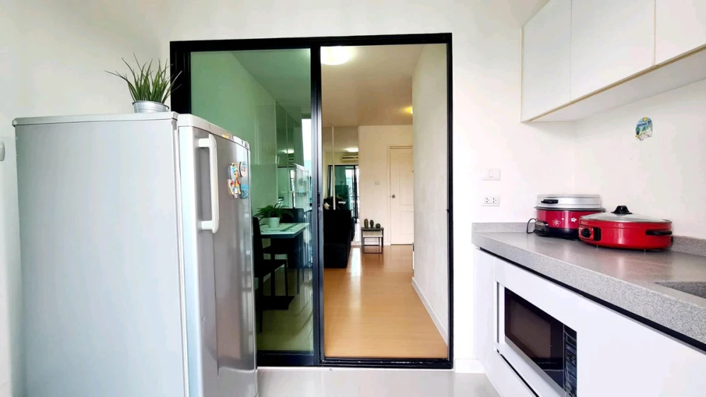 ให้เช่า I Condo Sukhumvit 105 ชั้น 8 วิวสระว่ายน้ำ แต่งครบ สนใจรีบจองเลย ด่วนๆ