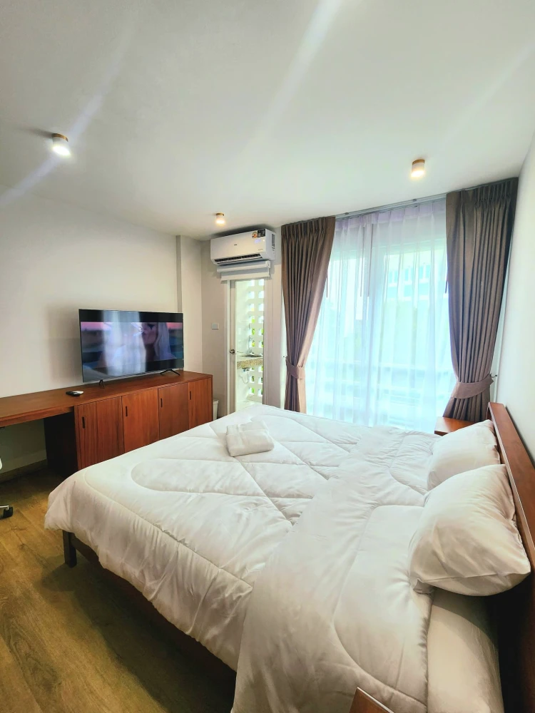 ให้เช่า i-HOUSE Laguna Garden RCA ชั้น 5 ห้องแต่งครบ สนใจจองเลย ห้ามพลาด