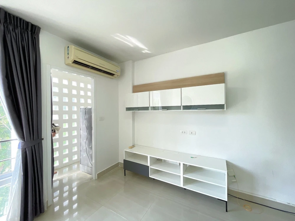 ให้เช่า i-HOUSE Laguna Garden RCA ห้องพร้อมอยู่ ราคาไม่แรง ครบจบที่นี่ บอกเลยว่าห้ามพลาด