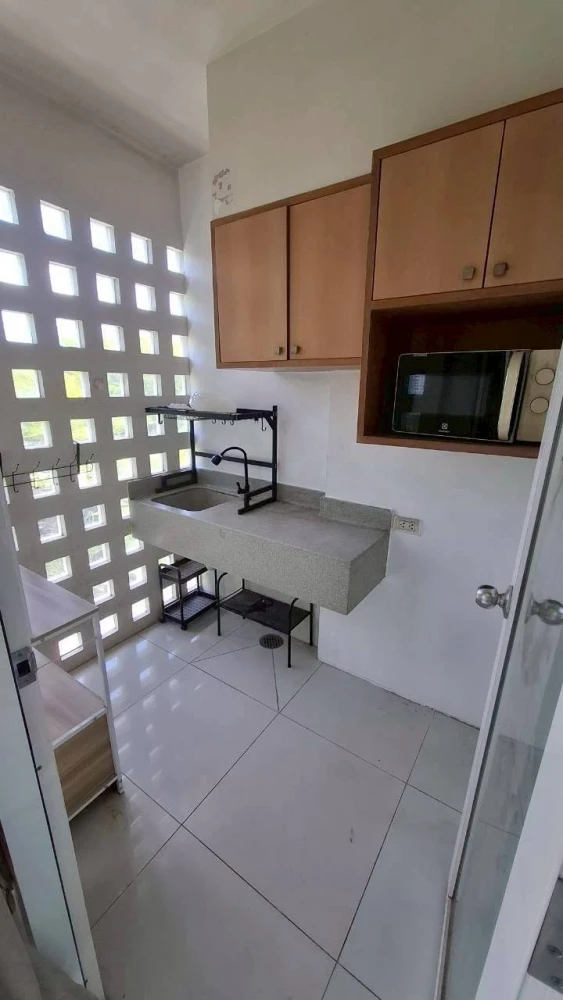 ให้เช่า I House Rama9–Eakamai ห้องสตูดิโอ เฟอร์นิเจอร์และเครื่องใช้ไฟฟ้าครบครัน หิ้วกระเป๋าเข้าอยู่ได้เลยจ้า