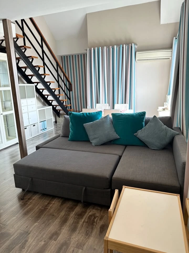 ให้เช่า I-Zen Prime Condominium ห้องอยู่ชั้น 5 (ชั้นบนสุด) ห้องหัวมุม เงียบสงบ พื้นที่ใช้สอยเยอะมาก รีบจองเลย