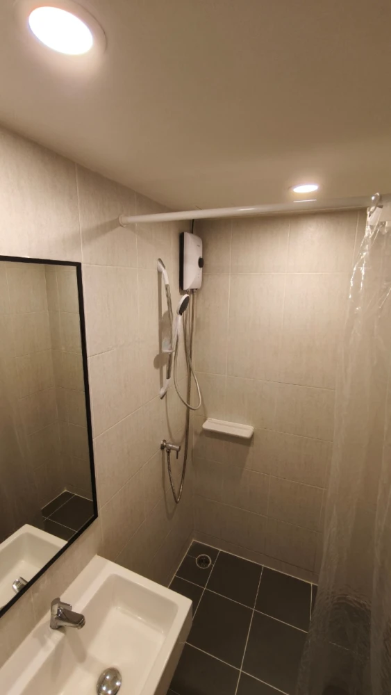 ให้เช่า iCondo Green Space สุขุมวิท 77 เฟส 2 ใกล้บันไดหนีไฟ เข้า-ออกสะดวก รับแดดอ่อนตอนเช้า ห้ามพลาด