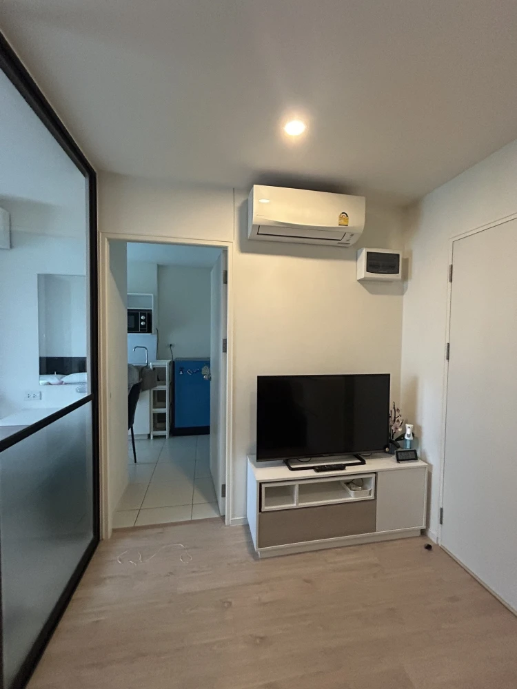 ให้เช่า iCondo Green Space Sukhumvit 77 1 ห้องนอน 1 ห้องน้ำ มาพร้อมเฟอร์และสิ่งอำนวยความสะดวกครบครัน รีบจองด่วนๆเลย