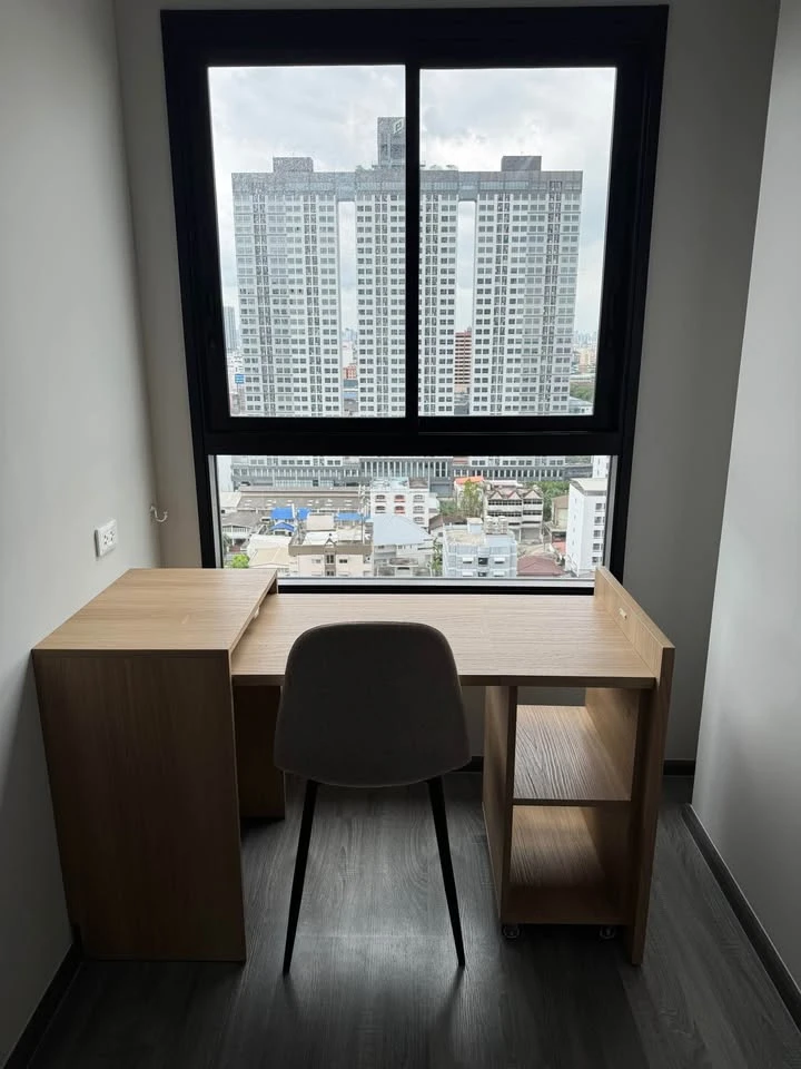 ให้เช่า ideo รามคำแหง - ลำสาลี สเตชั่น ห้อง Studio ตกแต่งด้วยเฟอร์นิเจอร์อย่างดีครบครัน จองเลย