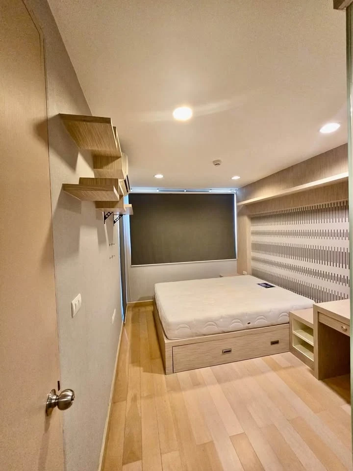 ให้เช่า Ideo BluCove Sathorn ห้องแต่งครบครัน ติดวอลเปเปอร์อย่างดี ในทำเลดี ห้ามพลาด