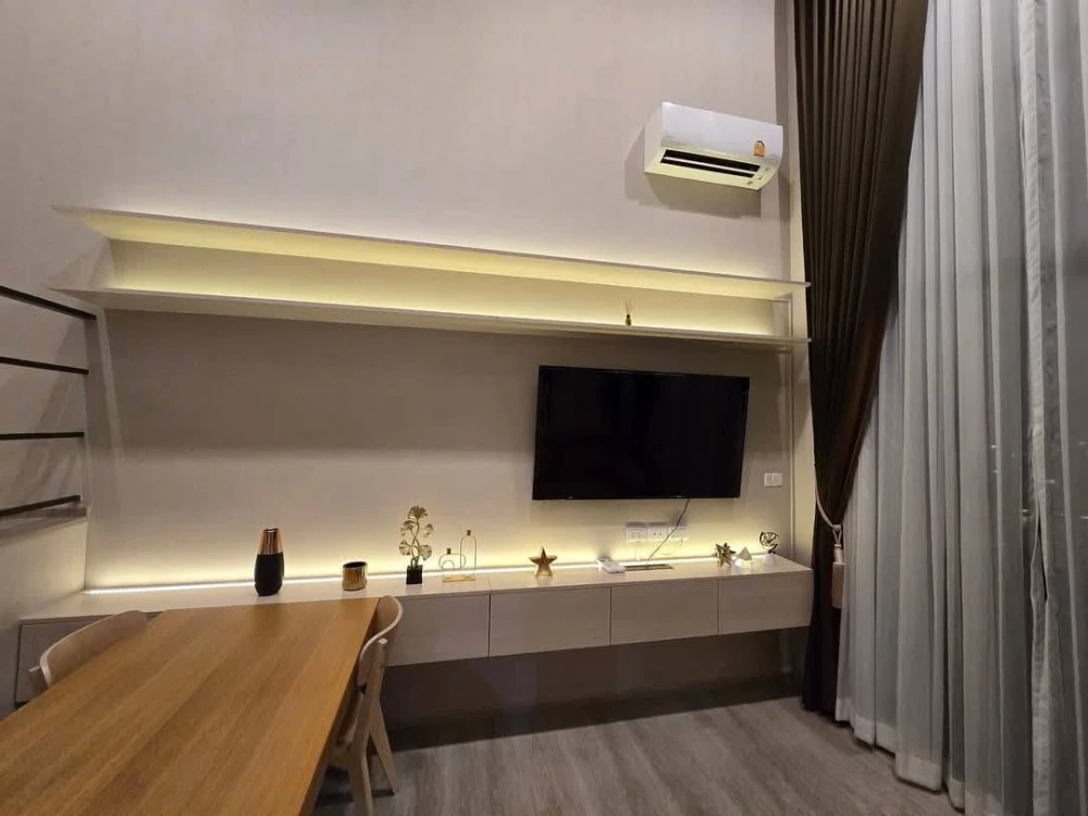ให้เช่า Ideo Charan 70 River View ห้อง 2 ชั้น สไตล์ Duplex แต่งครบ พร้อมเข้าอยู่  ชั้น 34  วิวแม่น้ำเจ้าพระยา แบบเต็มตา จองเลย