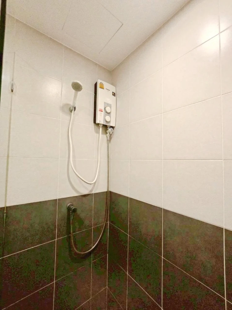 ให้เช่า Ideo Mobi Charan-Interchange ห้องสตูดิโอ เฟอร์นิเจอร์และเครื่องใช้ไฟฟ้าครบครัน ห้ามพลาด