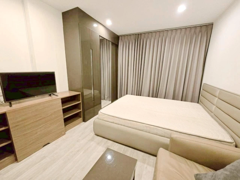 ให้เช่า Ideo Mobi Charan-Interchange ห้องสตูดิโอ เฟอร์นิเจอร์และเครื่องใช้ไฟฟ้าครบครัน ห้ามพลาด