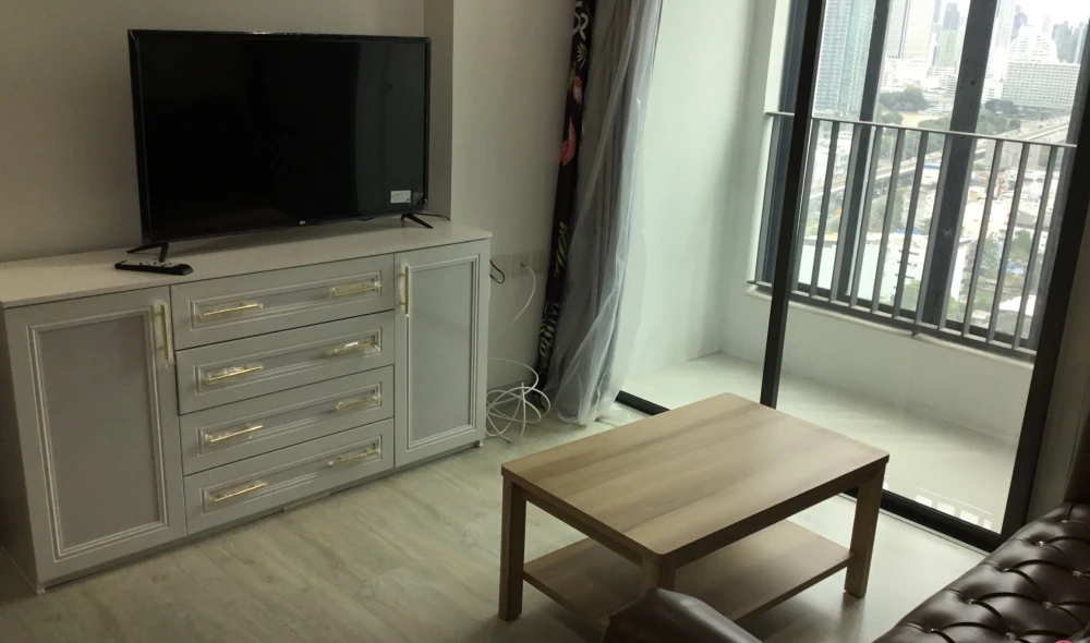 ให้เช่า Ideo Mobi Sathorn ห้องพร้อมอยู่ เฟอร์พร้อม กว้างขวางจองเลยก่อนพลาด++