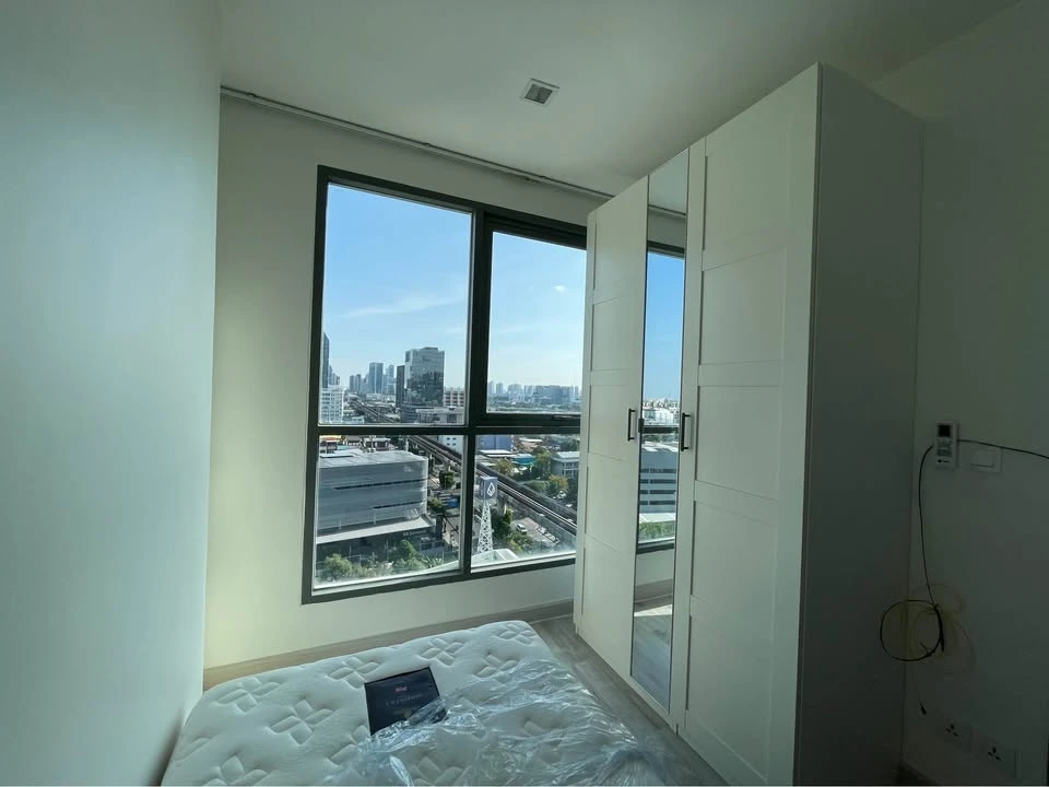 ให้เช่า ideo mobi sukhumvit  ห้องพร้อมอยู่ เฟอร์พร้อม ชั้นสูง กว้างขวาง จองเลย