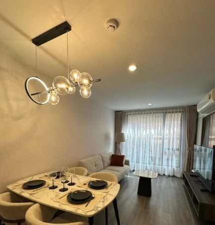 ให้เช่า Ideo Mobi Sukhumvit 40 ห้องกว้าง แต่งครบ น่าอยู่ จองเลย ด่วนๆ