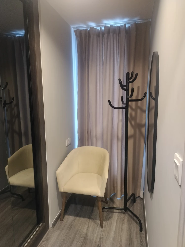 ให้เช่า Ideo Mobi Sukhumvit 40 ห้องชั้น 6 มาพร้อมเฟอร์นิเจอร์และเครื่องใช้ไฟฟ้าครบครัน จองด่วน