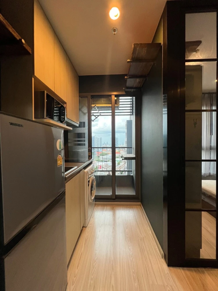 ให้เช่า Ideo Mobi Sukhumvit Eastgate ห้องชั้นสูง เฟอร์ + เครื่องใช้ไฟฟ้าครบครัน รีบจองเลยอย่าพลาด+++