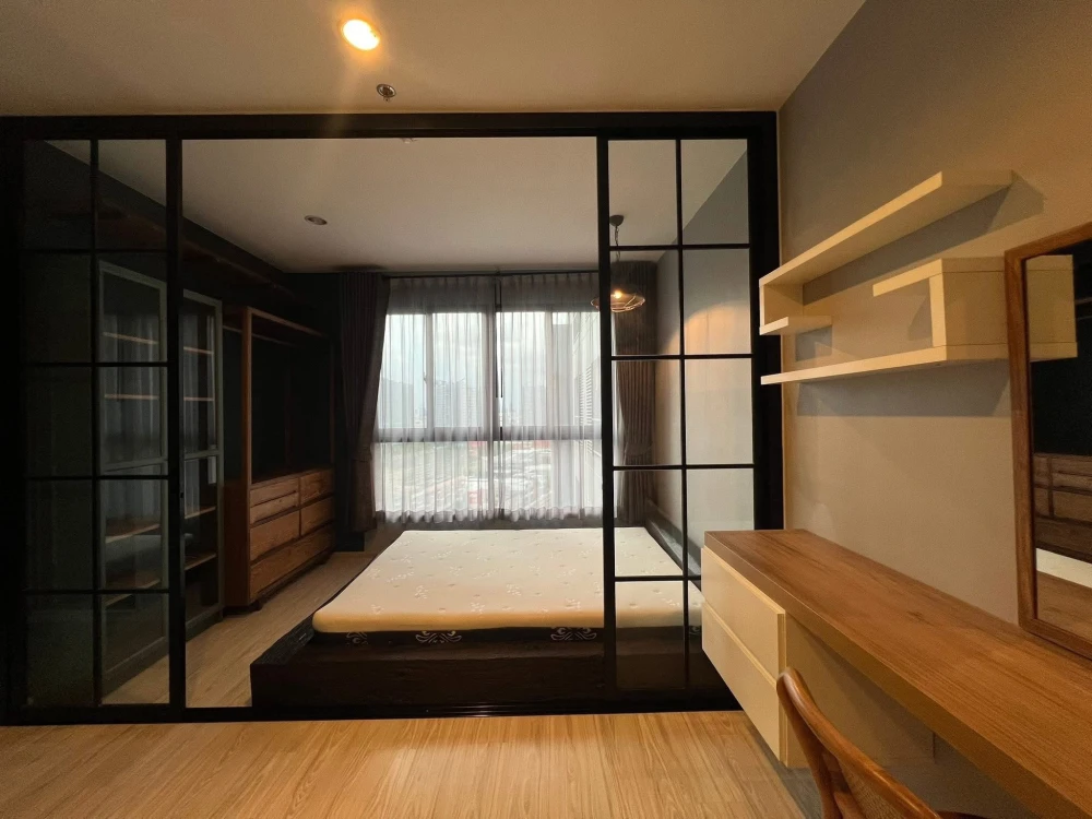 ให้เช่า Ideo Mobi Sukhumvit Eastgate ห้องชั้นสูง เฟอร์ + เครื่องใช้ไฟฟ้าครบครัน รีบจองเลยอย่าพลาด+++