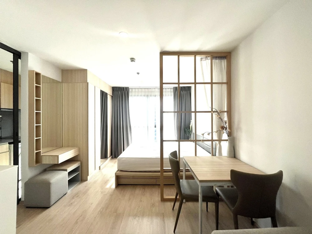 ให้เช่า Ideo o2 ห้องชั้นสูงมาก วิวเห็นพระอาทิตย์ตก เฟอร์นิเจอร์ครบครันด้วยบรรยากาศสบาย ๆ ต้องจองแล้ว