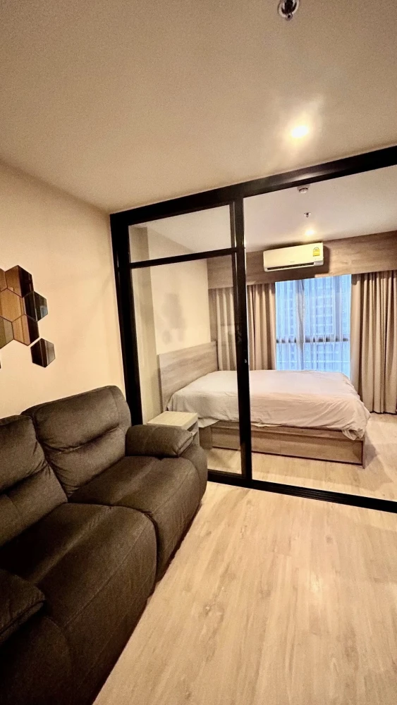 ให้เช่า Ideo O2 ห้องสตูดิโอ ทำเลดี เฟอร์นิเจอร์และเครื่องใช้ไฟฟ้าครบครัน หิ้วกระเป๋าเข้าอยู่ได้เลยจ้า