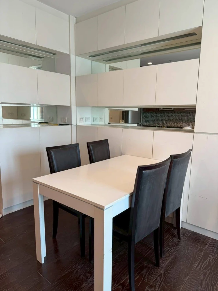 ให้เช่า Ideo Q พญาไท ห้องกว้าง มี 2 ห้องนอน เฟอร์นิเจอร์ Built-in และ ลอยตัว ครบ พร้อมอยู่